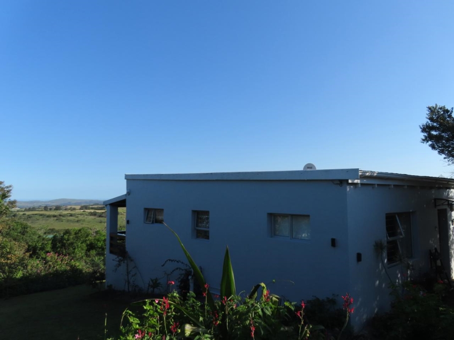 2 Bedroom Property for Sale in Bathurst Eastern Cape
